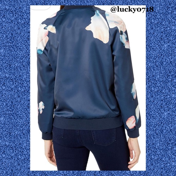 Joe’s Jeans NWOT Elsie Bomber Jacket in Navy Floral Sz M - Picture 3 of 8
